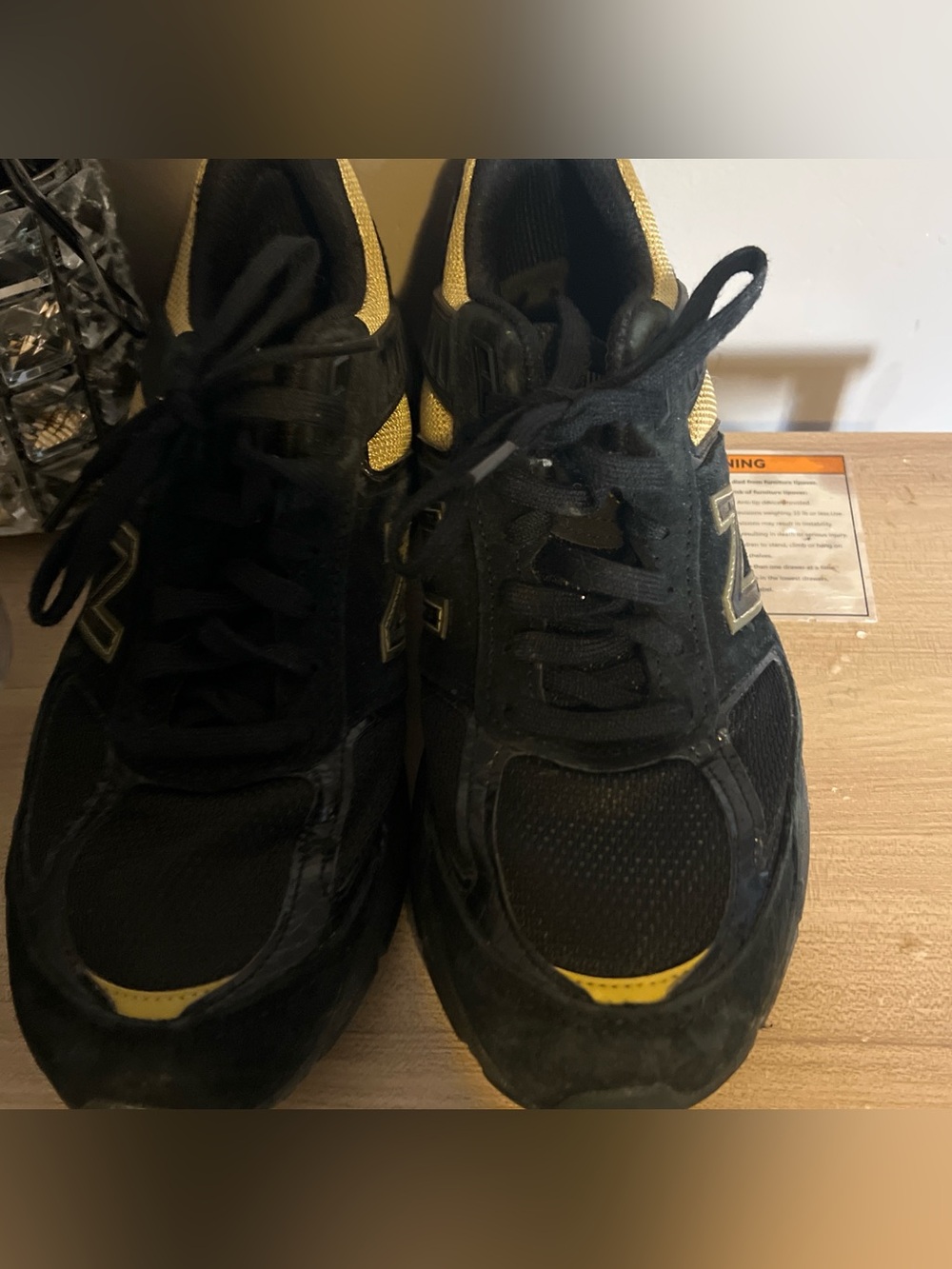 Men size 8 990v5 new balance sneakers